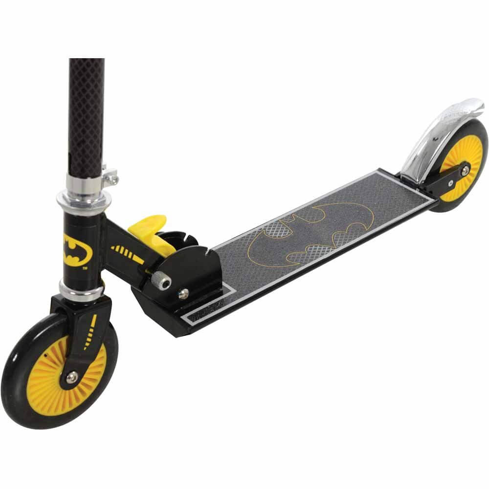 Batman Folding In-line Scooter with Plaque